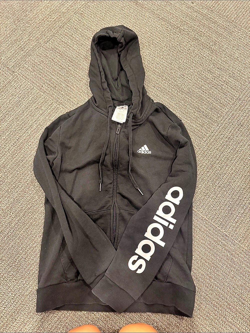 adidas Essentials Linear Full-Zip Hoodie Black Small